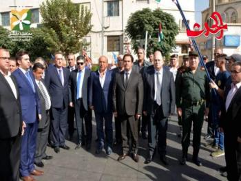 بمناسبة ذكرى حرب تشرين التحريرية محافظ دمشق يزور مقبرة الدحداح 