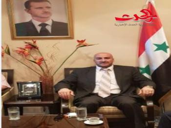 الدولار يتجاوز 700 مسجلاً 717 ليرة ..وهذا مؤشر خطير جداً!