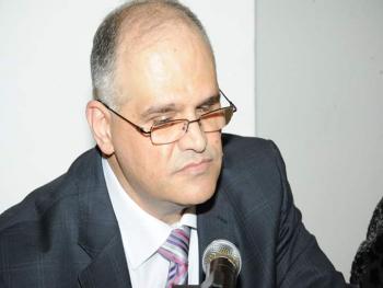 عصام سلمان /  مَنْ تَكُوْنُ