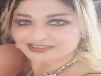 منى زهوة أبوجبل أيقتلك صمتي