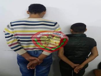 بجرم سرقة محتويات السيارات ليلاً  توقيف شقيقين في مدينة اللاذقية 