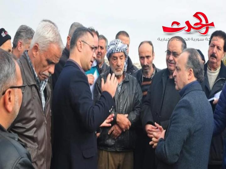 رئيس الحكومة : في ريف دمشق زراعة كل متر قابل للزراعة و مساعدة الفلاحين لإعادة أراضيهم خضراء