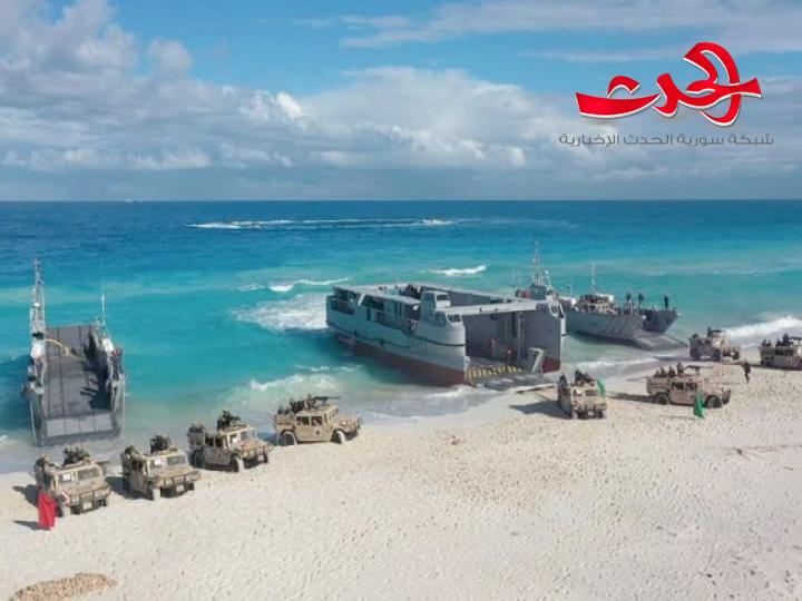 القوات البحرية المصرية تقوم بتنفيذ عملية برمائية كاملة فى البحر المتوسط