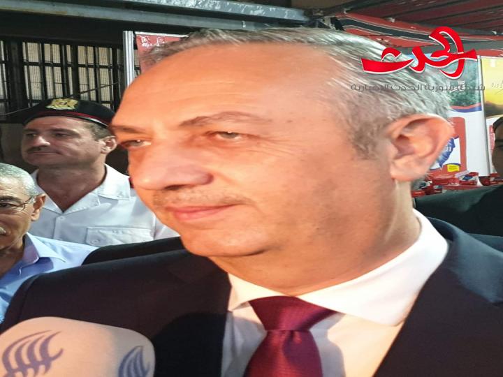 محافظ ريف دمشق يشكل لجنة للتحقيق بحادثة مياه جديدة الوادي ويؤكد أنه تمت معالجة الموضوع بشكل نهائي