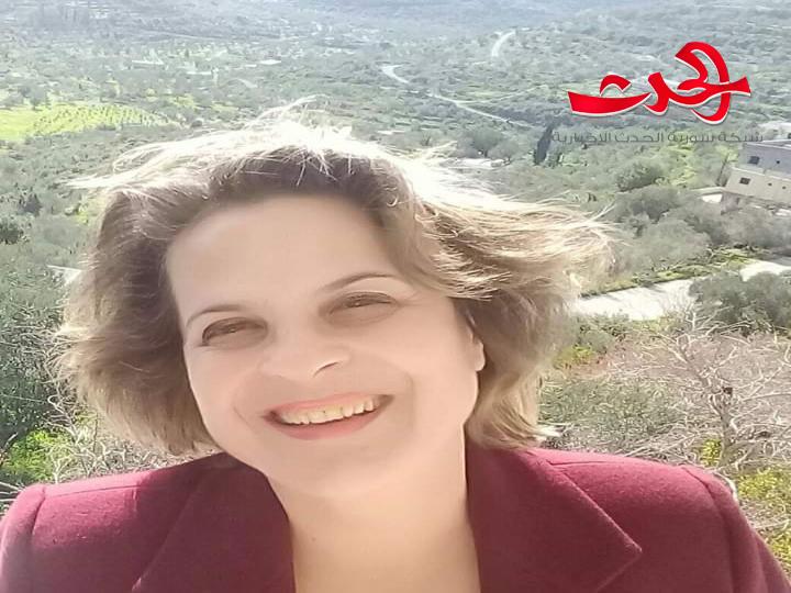 طحالب للشاعرة ليلى أحمد