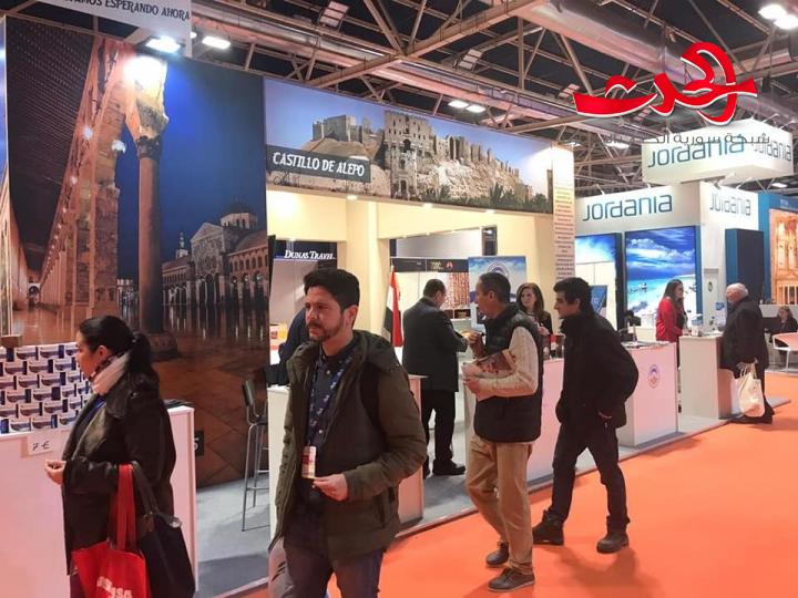 لقاء معاون وزير السياحة مع مديرة مؤسسة التراث الأندلسي .. معرض فيتور 2020