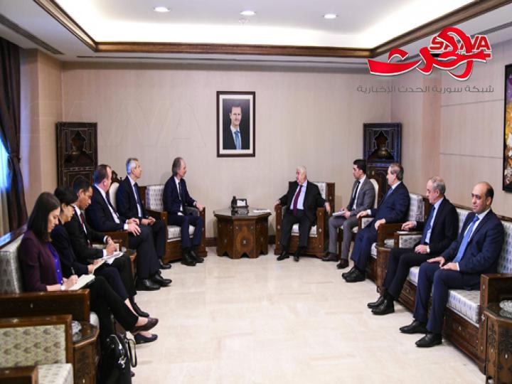 بعد شائعة وفاته المعلم يلتقي بيدرسون ويؤكدان أهمية الالتزام بقواعد وإجراءات عمل لجنة مناقشة الدستور