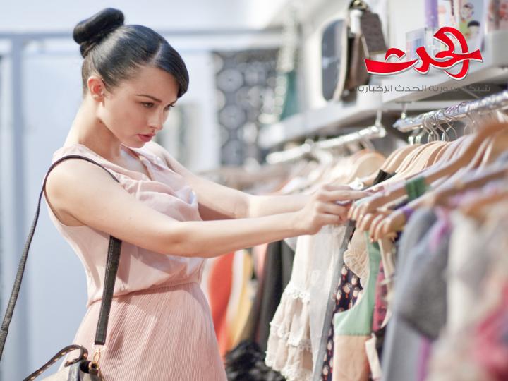 كيف تخفين البطن الممتلئ مع ألبسة الموضة