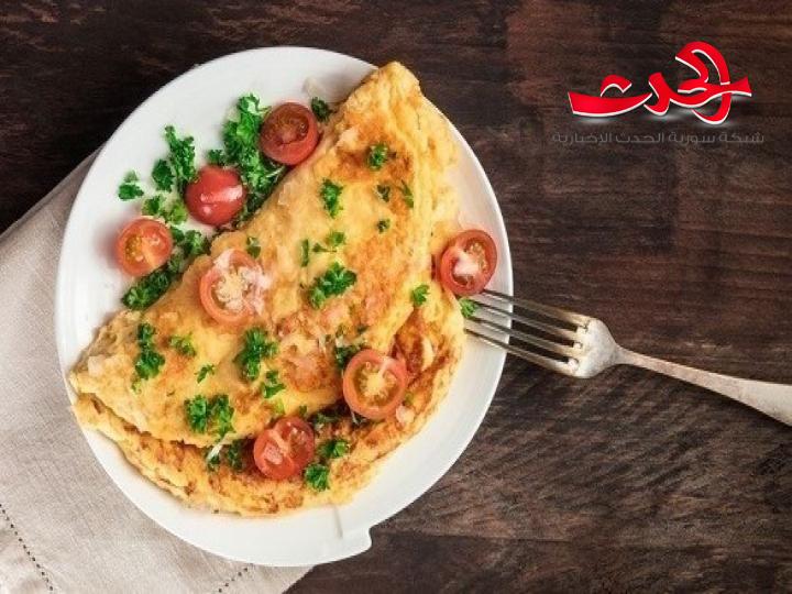 الطريقة المثالية لصناعة عجة البيض المقلي