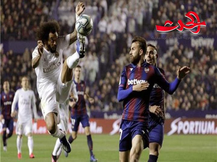 ريال مدريد يفقد صدارة الدوري الإسباني لكرة القدم