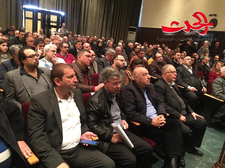 غرفة تجارة دمشق تجمع بين التجار والمصرف المركزي والحديث عن المرسومين ٣ و٤ لتداول القطع الاجنبي وعقوباته