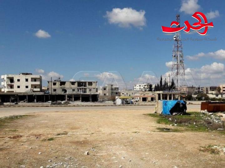 الجيش السوري يمشط سراقب من مخلفات الارهابيين 