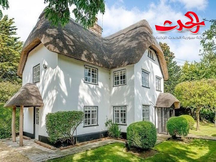 بالصور.. كوخ من صنع الاحلام والحكايات يباع بمبلغ خيالي شاهد تصميمه الداخلي