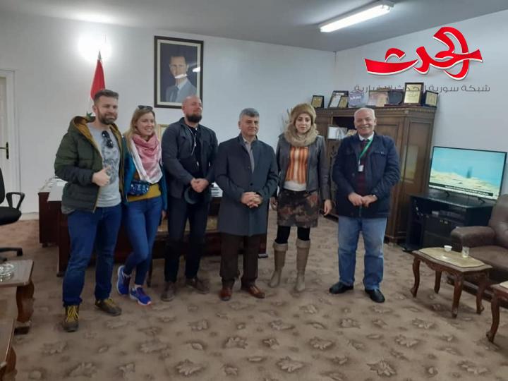 وفد سياحي روسي سويدي يزور مدينة القنيطرة