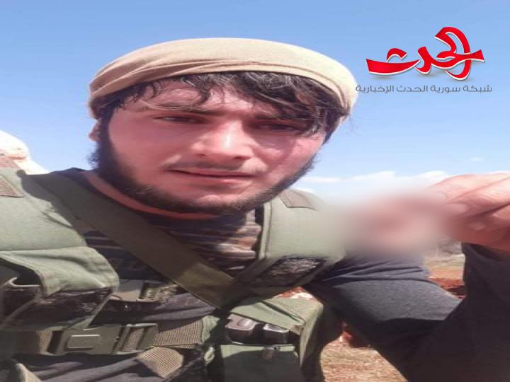 ارهابيو ادلب يمثلون بالشهيد الطيار الذي أُُُسقطت طيارته بالأمس