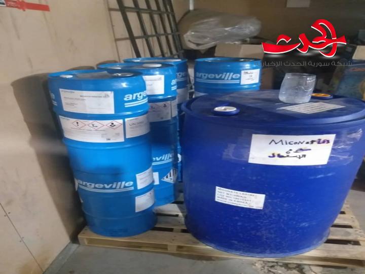 ضبط منظفات و معطرات منتهية الصلاحية ضمن احد معامل المنظفات بمنطقة صحنايا