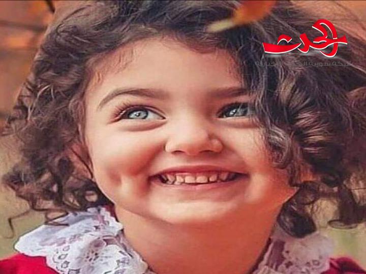 الطفلة الايرانية التي اشتهرت باصابتها بكورونا تطمئن جمهورها على وسائل التواصل الاجتماعي
