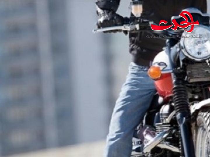 في درعا مسلحون يقتلون السائق ويسلبون مدير مدرسة الشجرة رواتب المعلمين