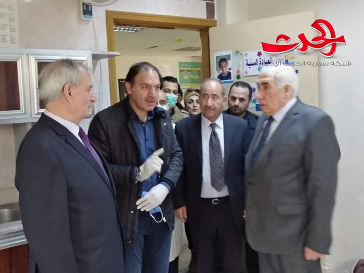 وزير الدولة للمنطقة الجنوبية يتفقد جاهزية مراكز الحجر الصحي بدرعا