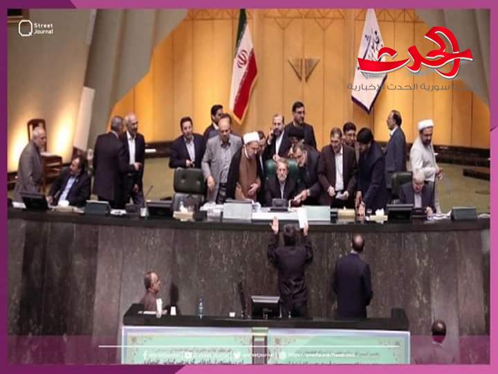 إصابة علي لاريجاني رئيس مجلس الشورى الإيراني بالكورونا