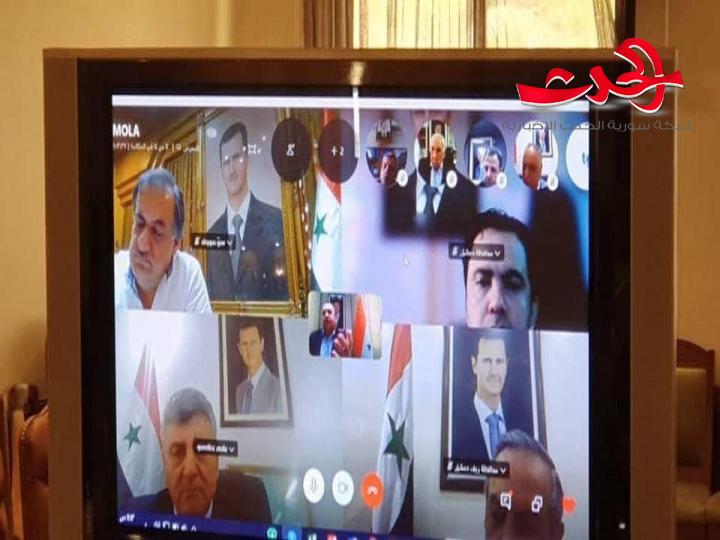 إلكترونياً..وزير الإدارة المحلية والبيئة المهندس حسين مخلوف يترأس اجتماعاً مع السادة المحافظين