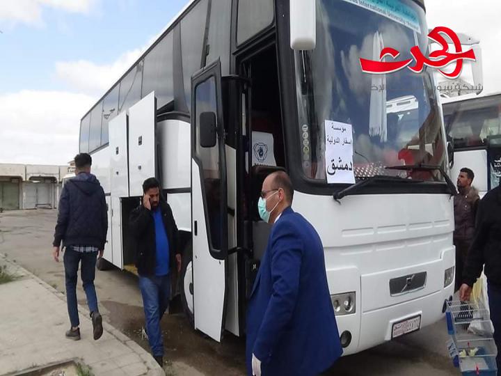 محافظة درعا تسير ٣٨ بولمان لنقل العسكريين المسرحين إلى محافظاتهم
