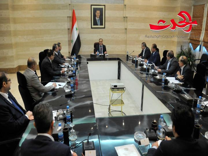 الفريق الحكومي المعني بإجراءات كورونا: السماح لوزارات بإعادة تقديم خدماتها جزئياً للمواطنين