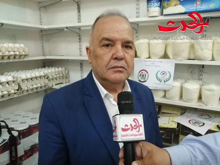 جمعية البر وغرفة التجارة تمدان يدهما للفقراء برمضان