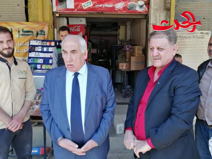 محافظ درعا يتفقد الأسواق بمركز المدينة