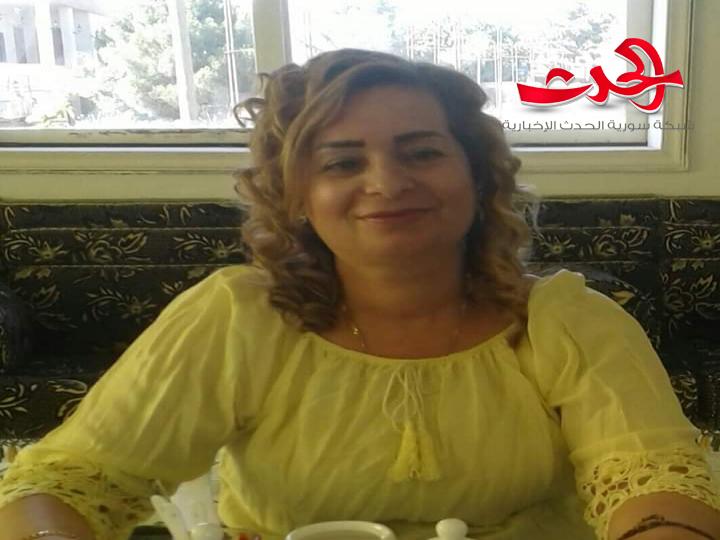 الأم استثناء بقلم الشاعرة سامية عزام