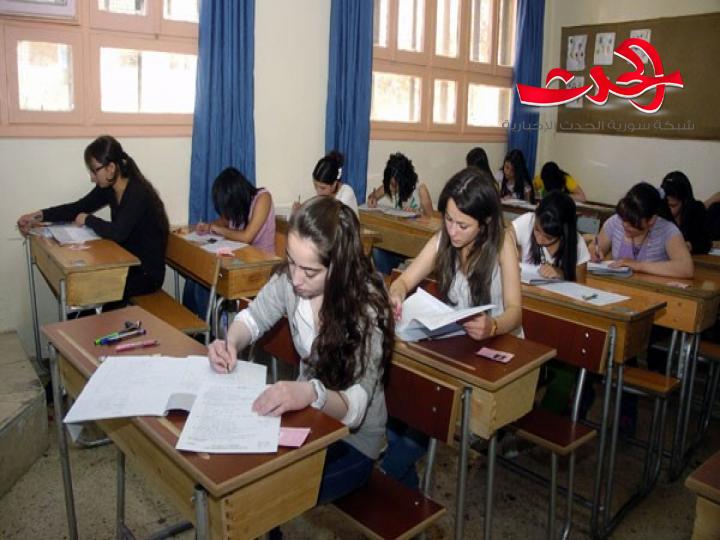 الطلاب القادمون من إدلب سيقيمون في مراكز إقامة معقمة 