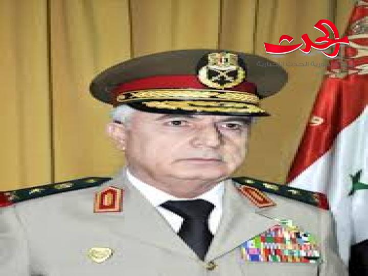 وزير الدفاع علي عبدالله ايوب يزور عدد من النقاط العسكرية في المنطقة الجنوبية