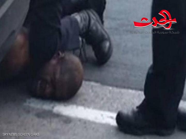 تحقيقات امريكية في حادثة الدعس على رأس رجل أمريكي اسود وقتله من قبل رجال شرطة