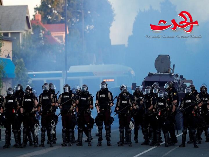 تفكيك قوات شرطة مدينة مينا بوليس على أثر مقتل جورج فلويد