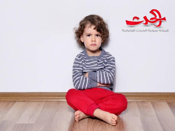 هل يعاني الاطفال من الاضطرابات التي يعاني منها أهاليهم؟ خبراء يوضحون