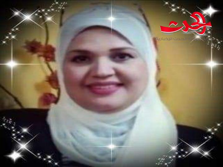 الشاعرة منى عثمان