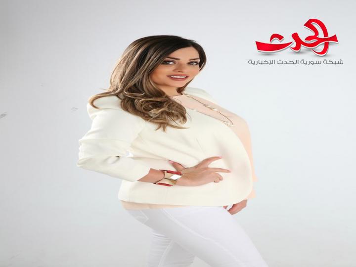 نور الجابري تسجل أول  حلقات برنامج الصباح من منزلها 