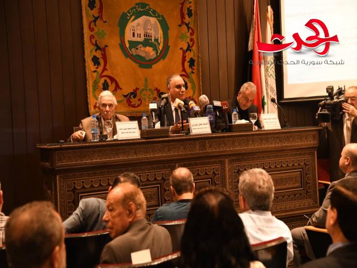 سعر الصرف والغش والمواد المهربة على طاولة الحوار بين الوزير البرازي وتجار دمشق