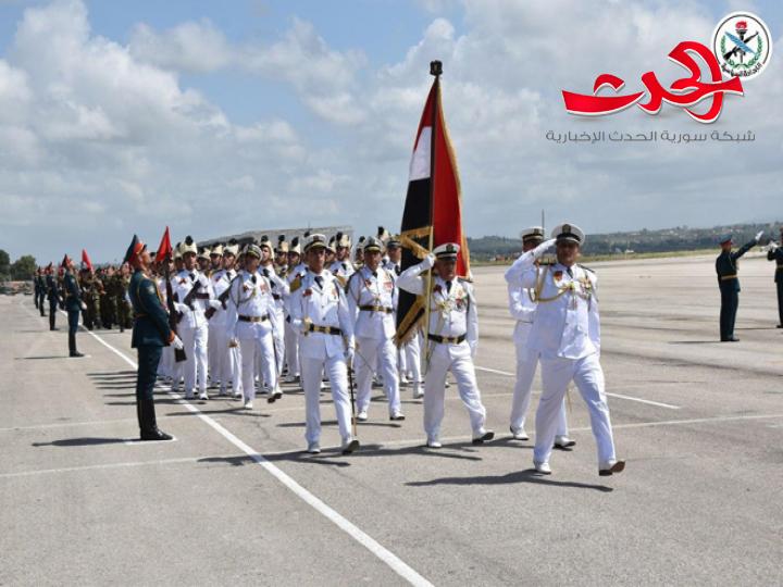 الوزير عزام ممثلا للسيد الرئيس في احتفال قاعدة حميميم بالنصر على النازية