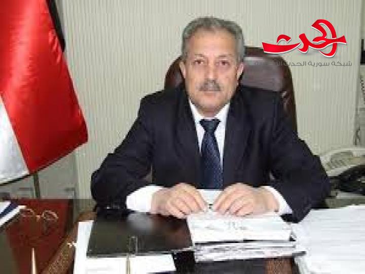 صحفي يروي انطباعه عن زيارته لرئيس مجلس الوزراء المكلف حسين عرنوس