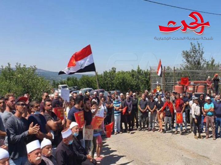 أبناء الجولان يجددون رفضهم مخطط الاحتلال إقامة توربينات هوائية على أراضيهم
