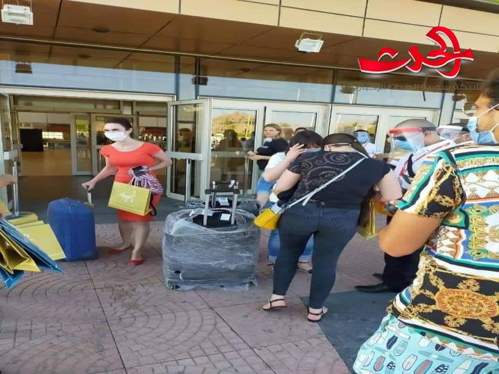 بعد توقف طويل.. شاهد طيف استقبلت مصر أول رحلة طيران