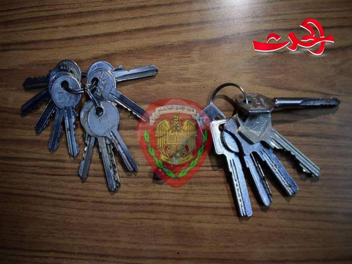 شرطة ناحية جرمانا في ريف دمشق تلقي القبض على عصابة سرقة وتعيد جزء كبير من المسروقات لأصحابها