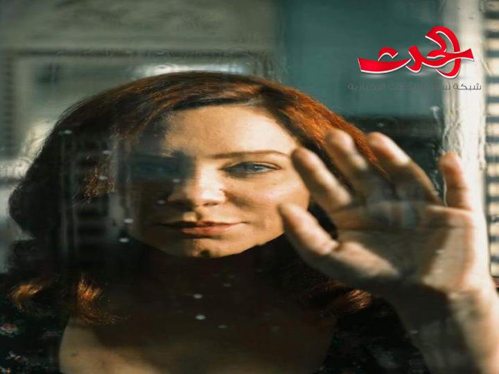 النجمة سلاف فواخرجي بطلة "شارع شيكاغو" بشخصية مثيرة للغموض والغرائبية