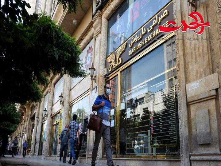 وزير الصحة الإيراني: كورونا كالقنبلة التي يحملها المواطنون أثناء تنقلهم