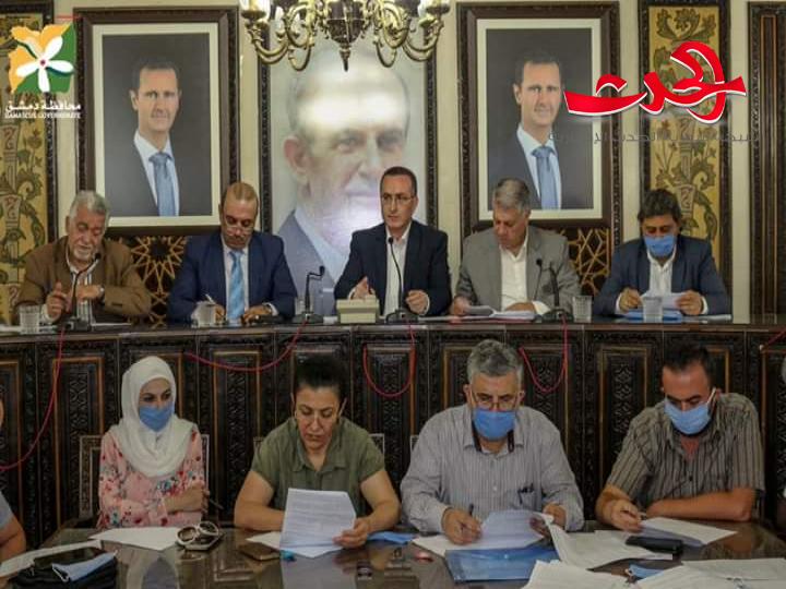 مجلس محافظة دمشق.. العقود الموسمية لذوي الشهداء والجرحى وأصحاب الخبرة 
