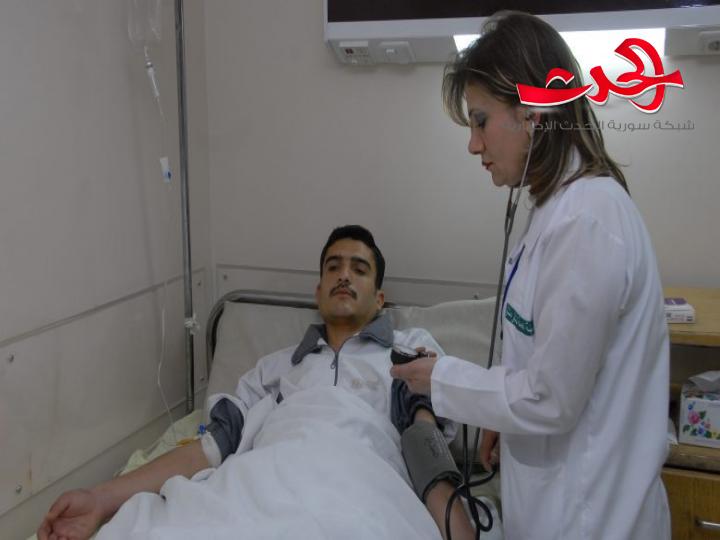 مَن يُنصف “ملائكة الرحمة”.. 100 ليرة أجرة الممرضة في مشافي اللاذقية الخاصة