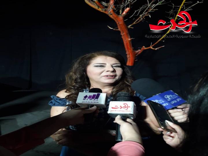 " بيت الشغف" عمل مسرحي يتطرق لاسقاطات مقصودة على واقع حالي.. التحرش مثالا