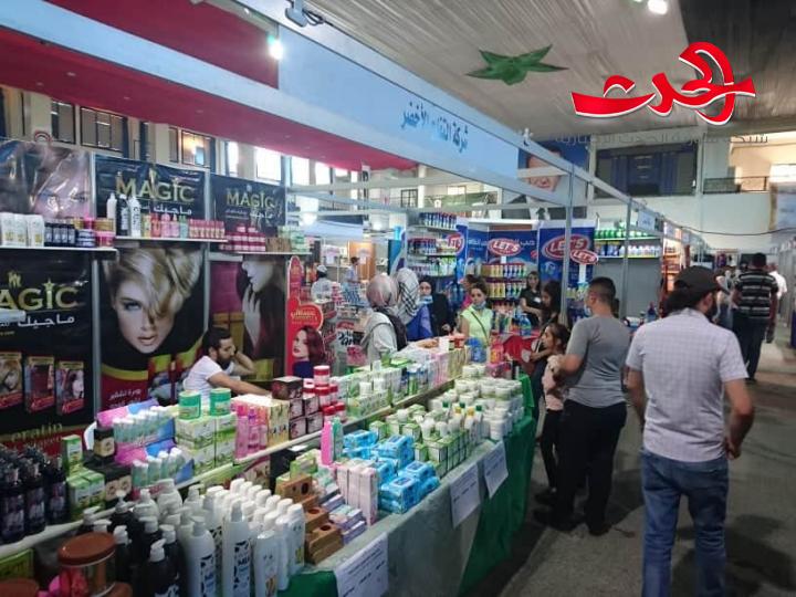 مبادرات ومهرجانات التسوق.. فقاعات هواء لا تسمن ولا تغنِ من جوع
