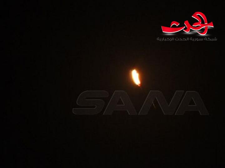 دفاعاتنا الجوية تصدت لعدوان إسرائيلي من فوق الجولان السوري المحتل وأسقطت أغلبية الصواريخ المعادية